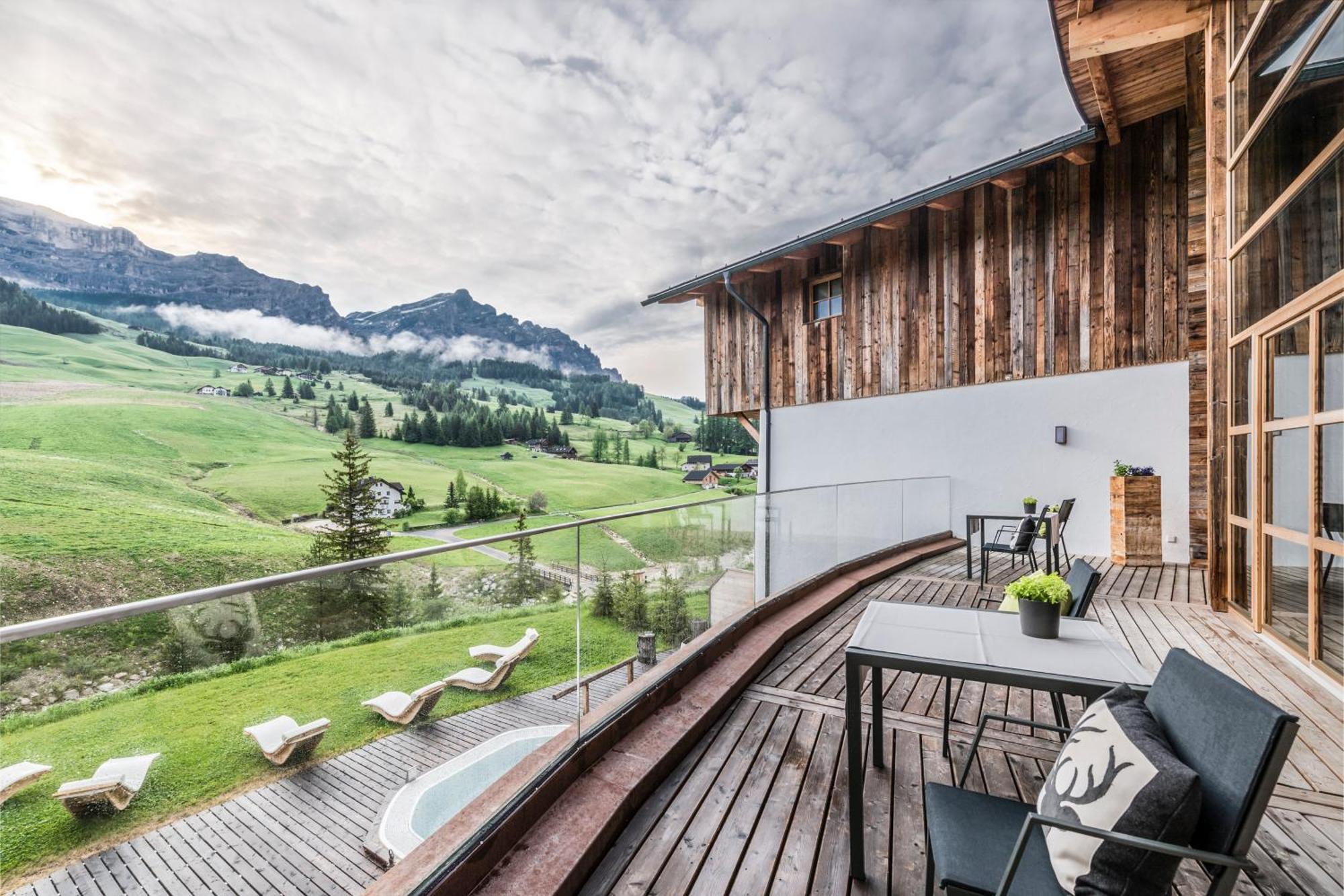 Miraval Naturhotel Badia  Exteriör bild
